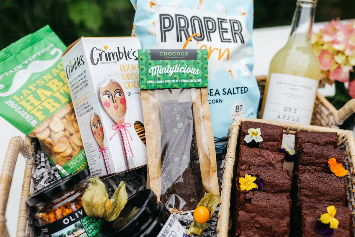 gluten free food items in hamper